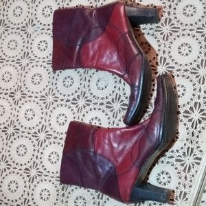 Vintage Liz Claiborne Boots Leather patchwork heeled sz 8 zippered Designer